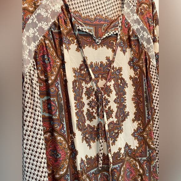Umgee Paisley Boho Long Sleeve Tie Neck Tunic Dress size Small - Picture 3 of 7